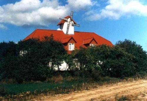 Hotel Garni Zur Muehle Angermunde Exterior foto